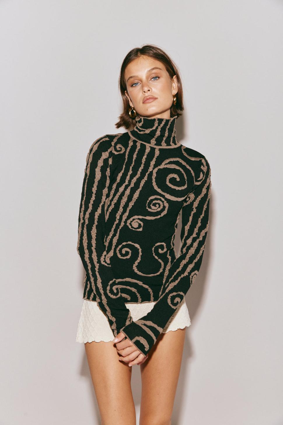 VRG GRL Sets | Women Ivy Muse Knit Skivvy Black Swirl