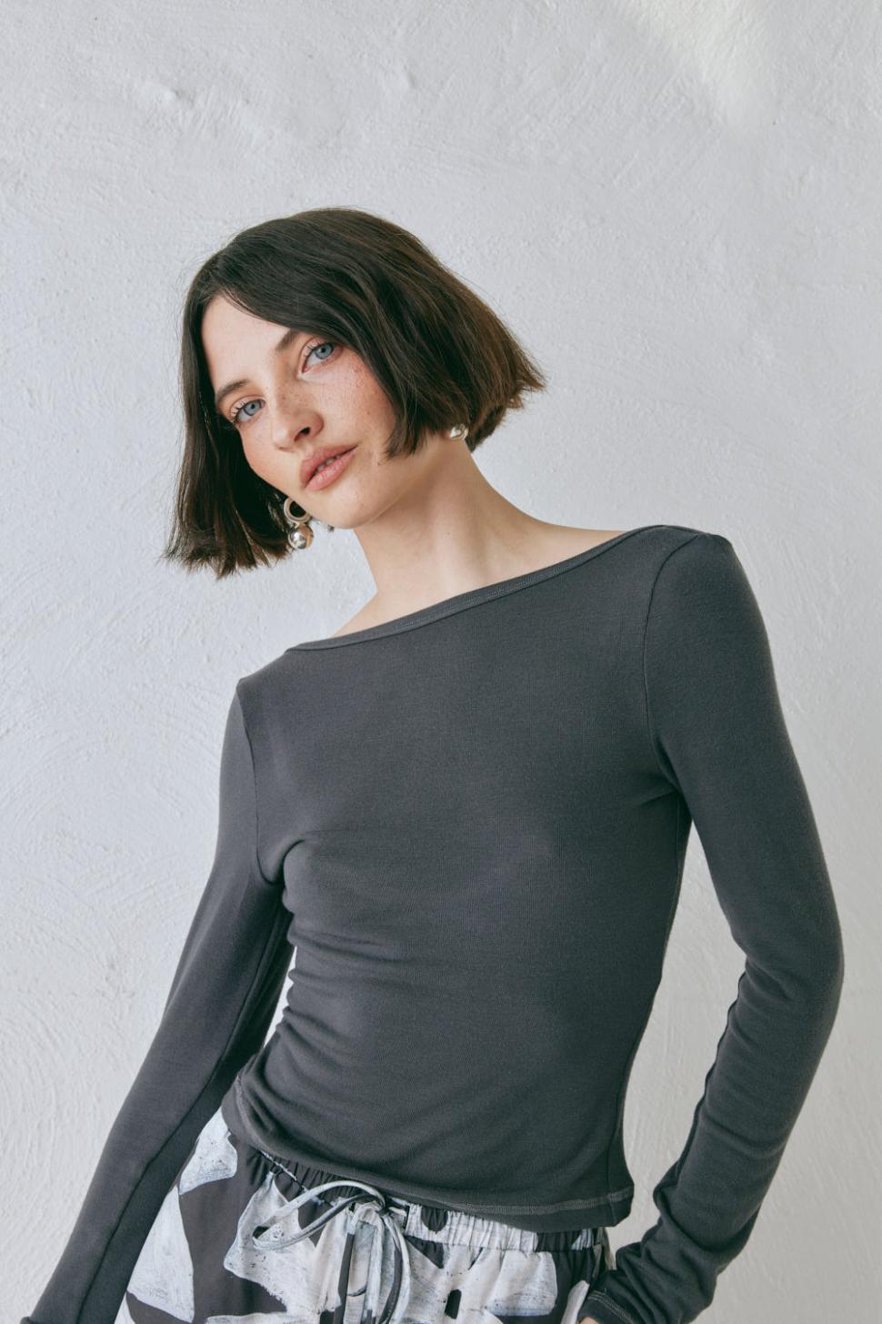 VRG GRL Long Sleeve | Women Lori Top Charcoal