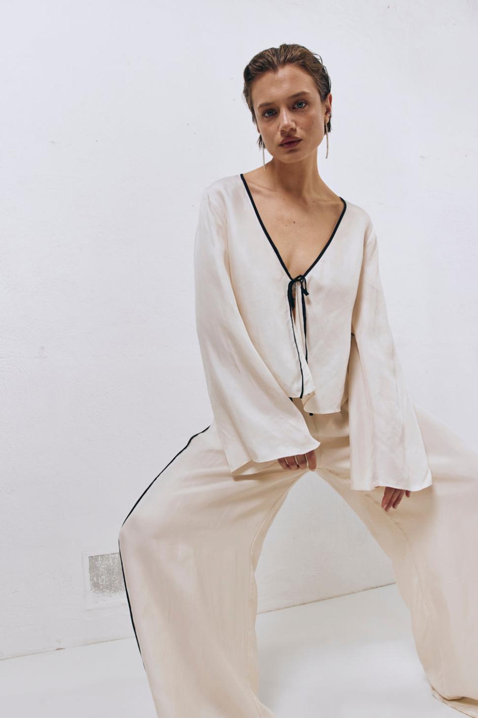 VRG GRL Long Sleeve | Women Moonscapes Tie Front Top Cream