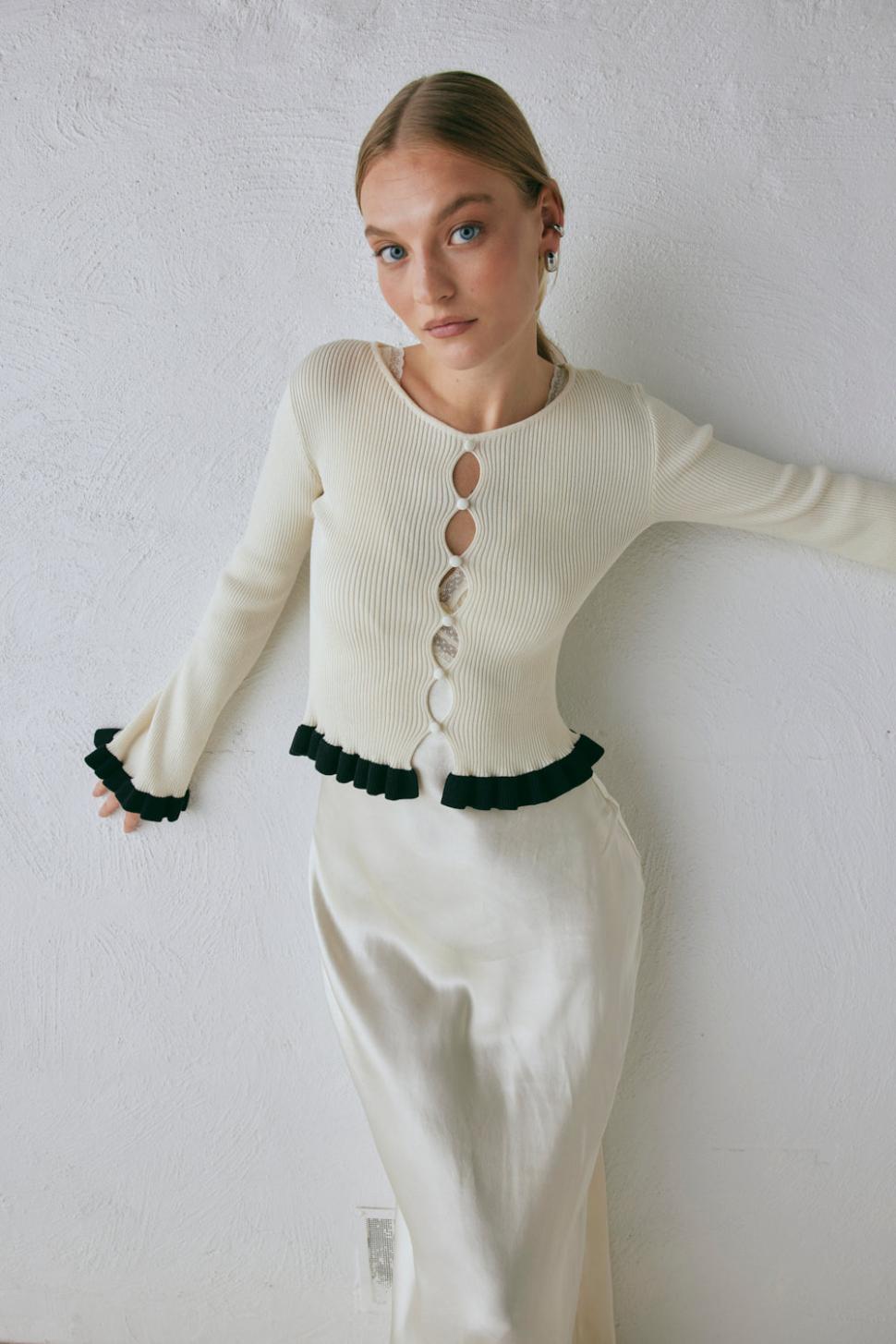 VRG GRL Long Sleeve | Women Zoey Knit Top Cream