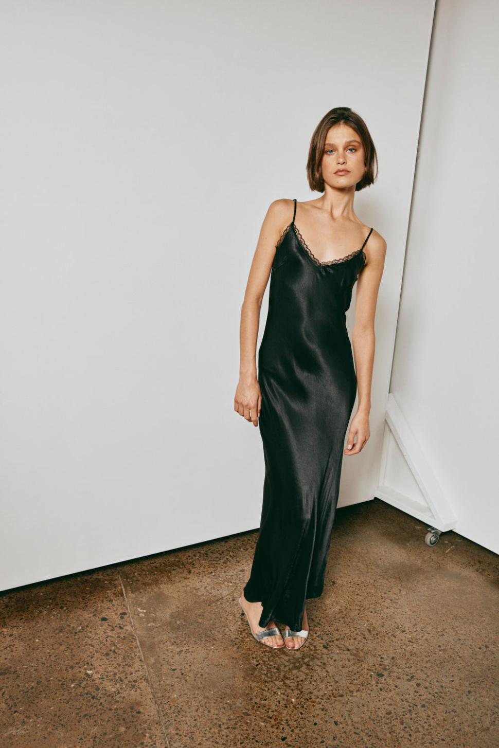 VRG GRL Midi/Maxi Dresses | Women Isle Of Paradise Bias Cut Maxi Dress Black