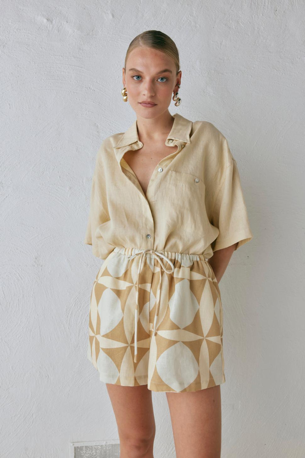 VRG GRL Sets | Women Annika Linen Shorts Scope