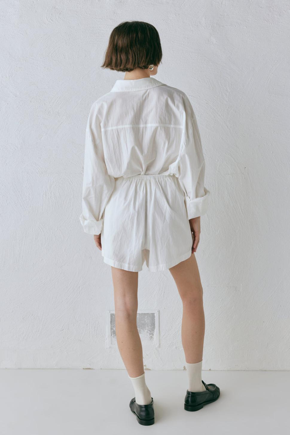 VRG GRL Sets | Women Annika Shorts White