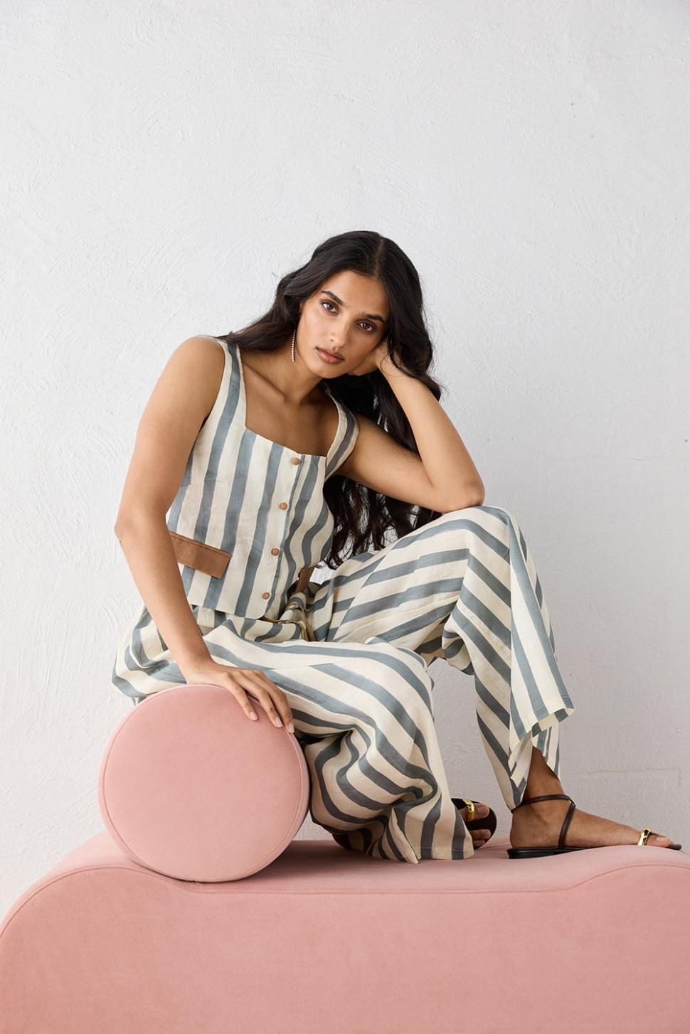 VRG GRL Sets | Women Sadie Linen Top Tide