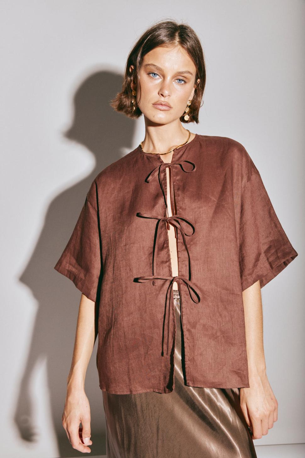 VRG GRL Short Sleeve | Women Naomi Linen Smock Top Umber