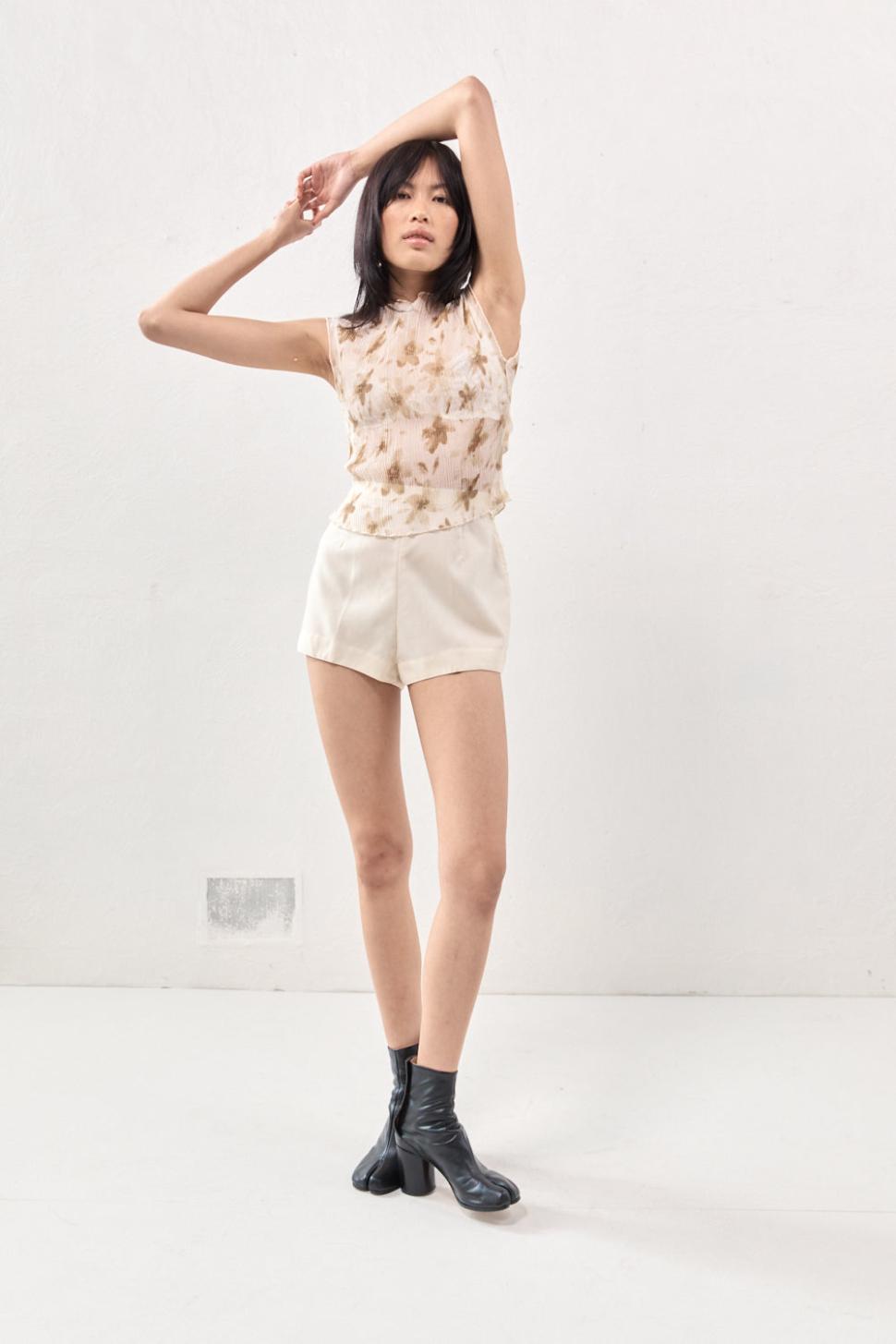 VRG GRL Short Sleeve | Women Retrofuture Top Tan