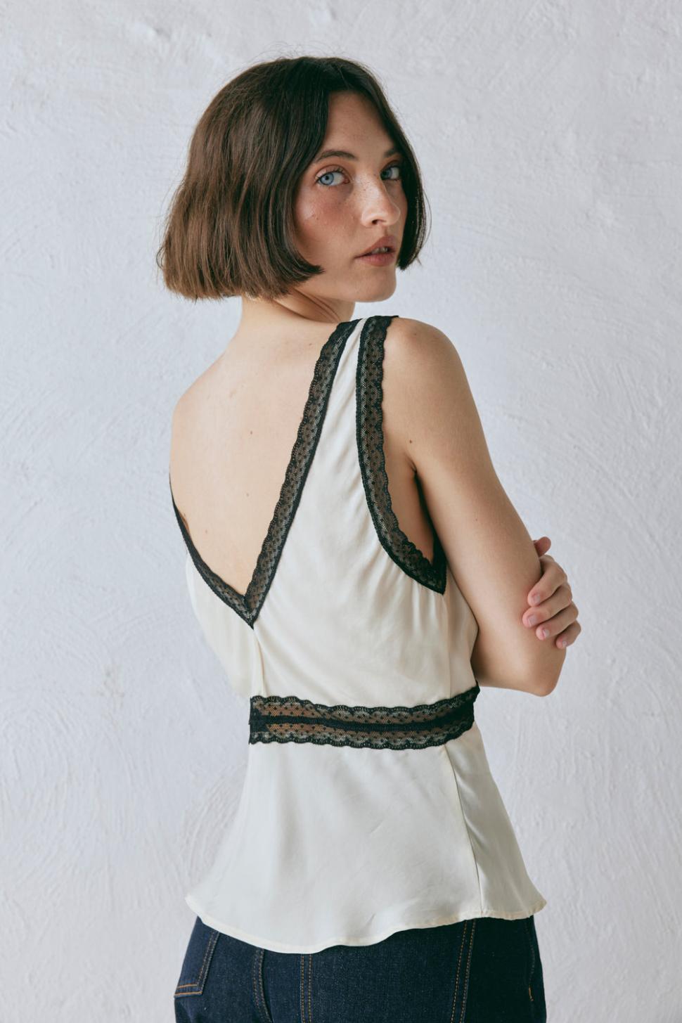 VRG GRL Sleeveless | Women Andi Top Cream