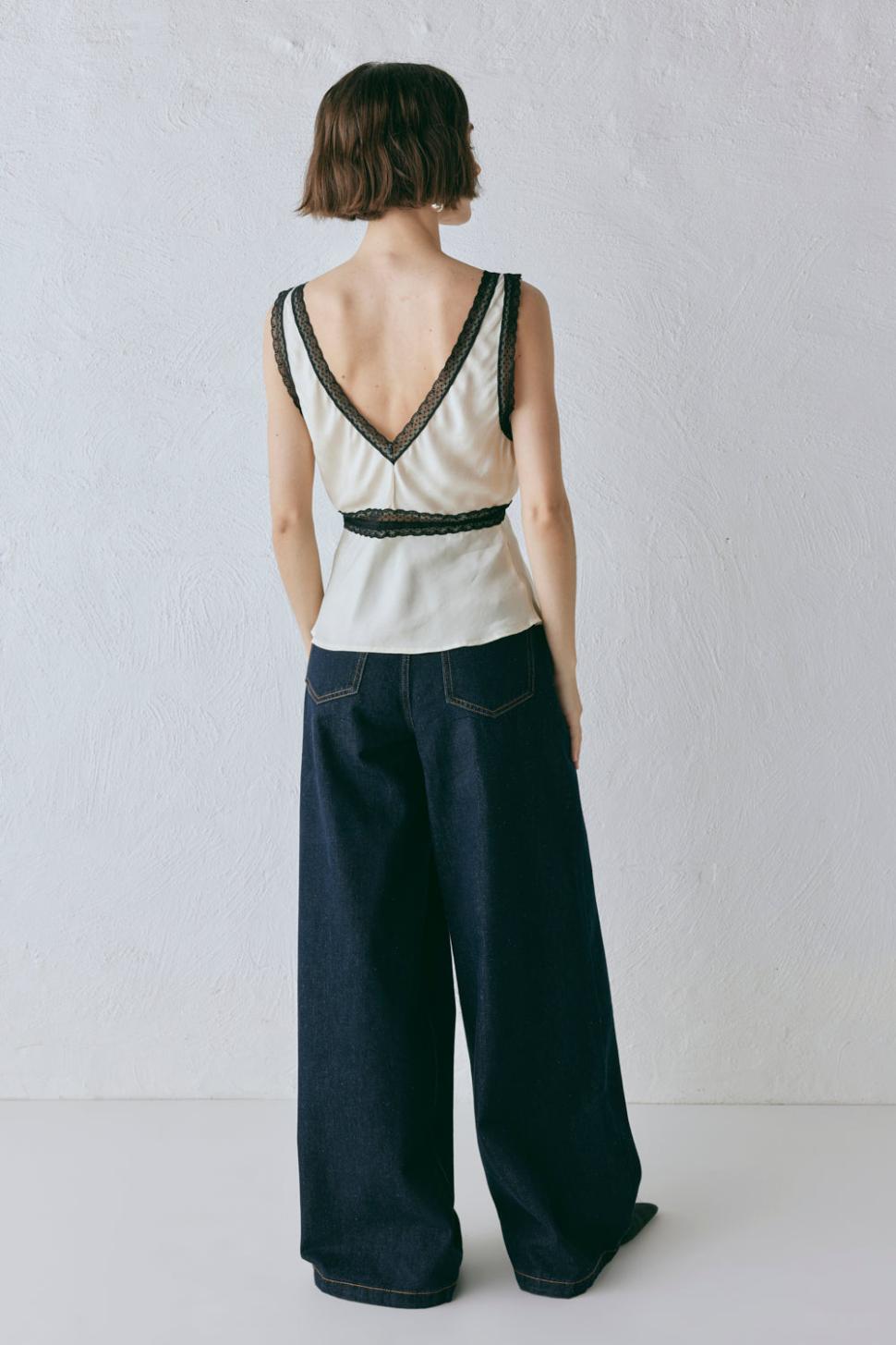 VRG GRL Sleeveless | Women Andi Top Cream