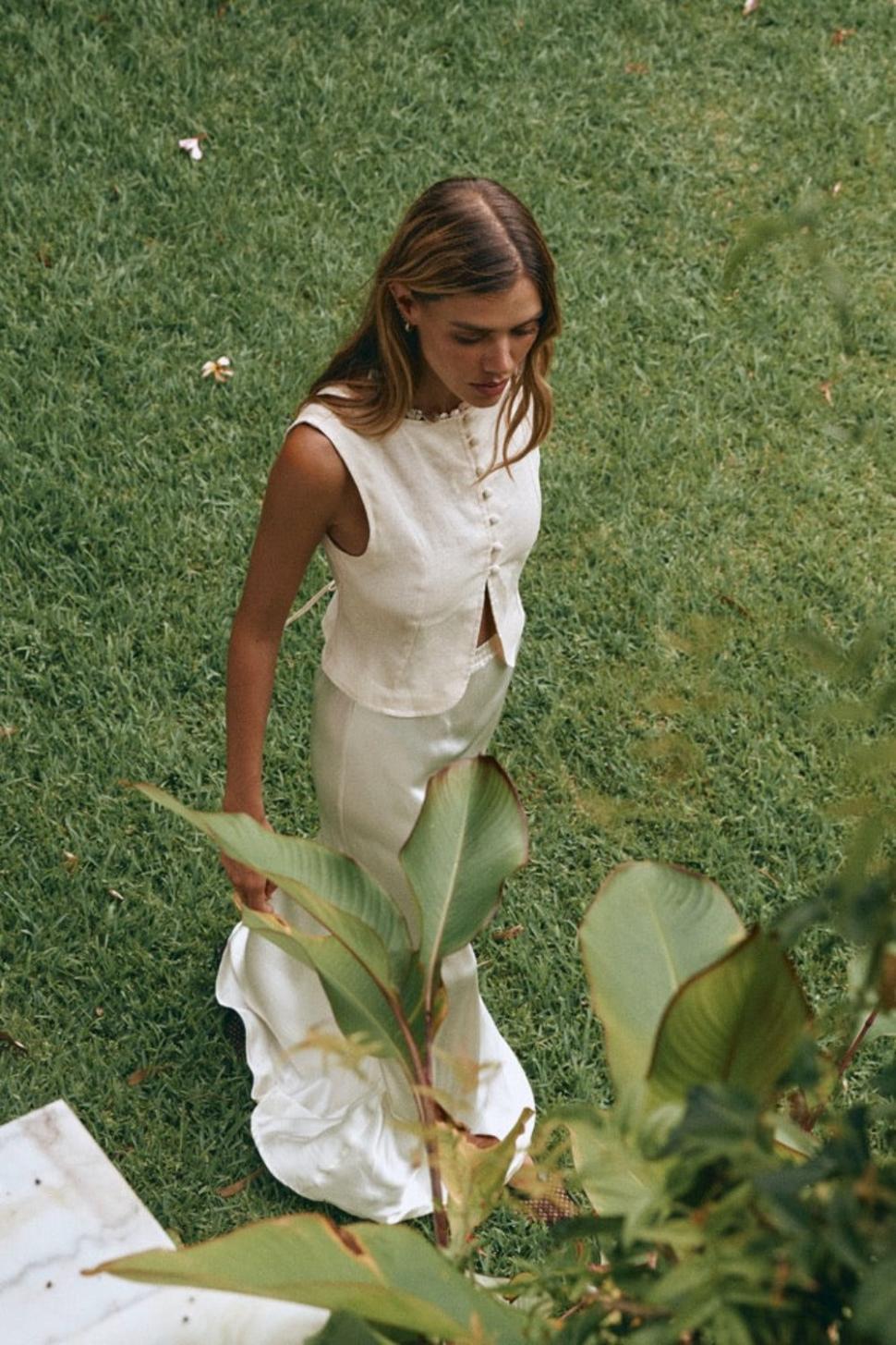 VRG GRL Sleeveless | Women Celeste Linen Top Cream