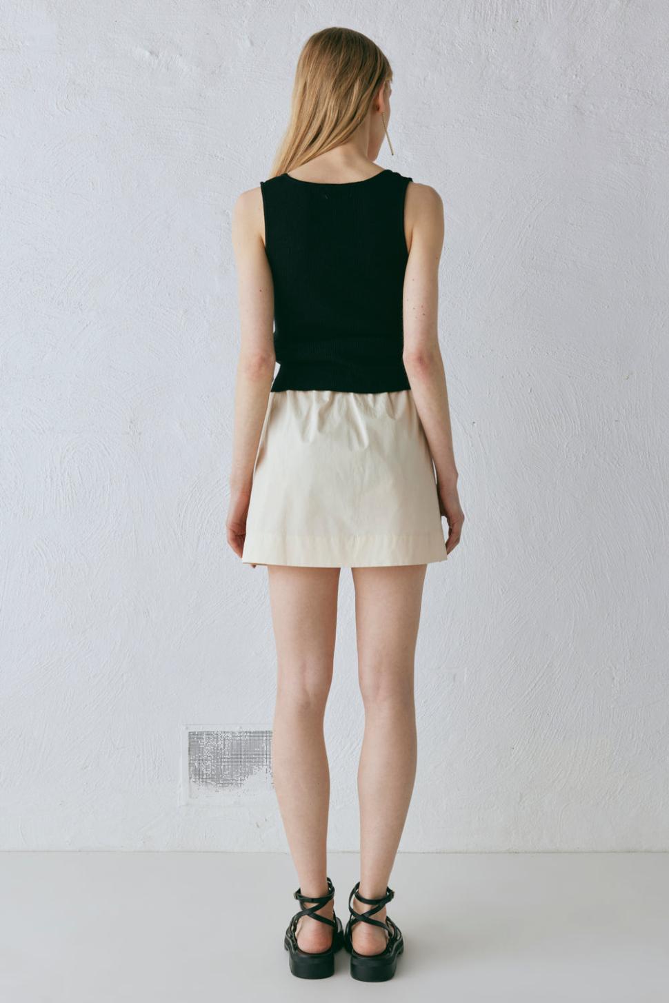 VRG GRL Sleeveless | Women Liv Knit Top Black