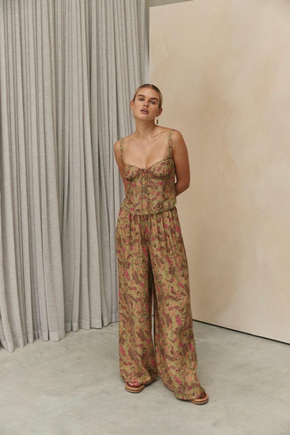 VRG GRL Sleeveless | Women Tulum Nights Cami Earthrise