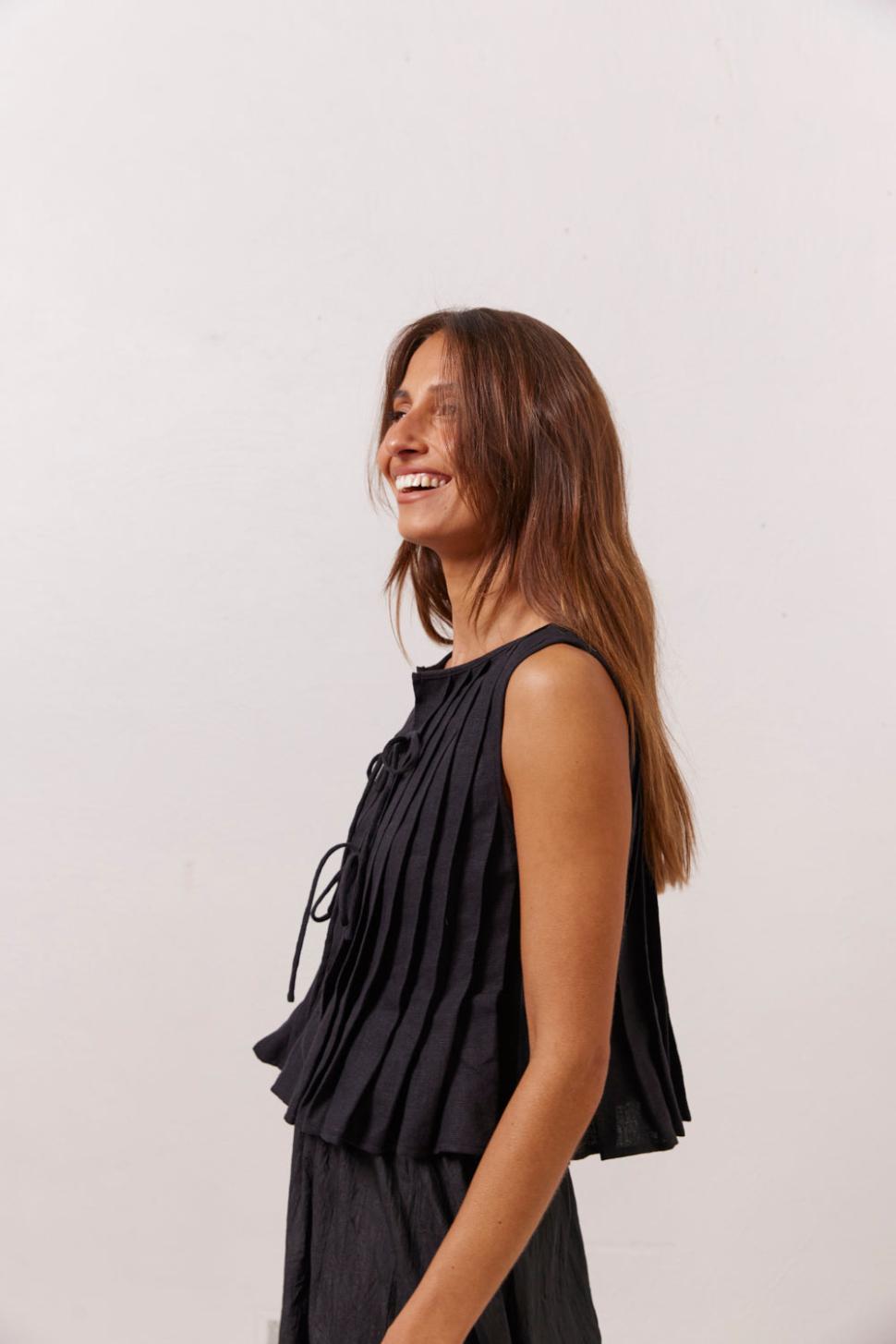 VRG GRL Sleeveless | Women Valeria Linen Top Black