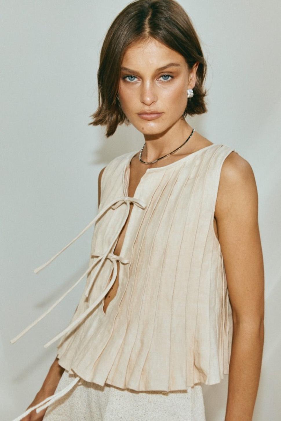 VRG GRL Sleeveless | Women Valeria Linen Top Oatmeal