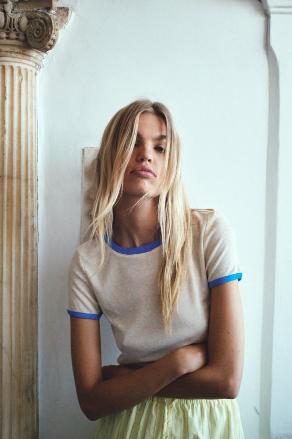 VRG GRL T-Shirts | Women Lane Tee Oatmeal